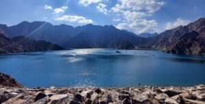 Kayaking through Hatta Dam – must-try things to do in Dubai